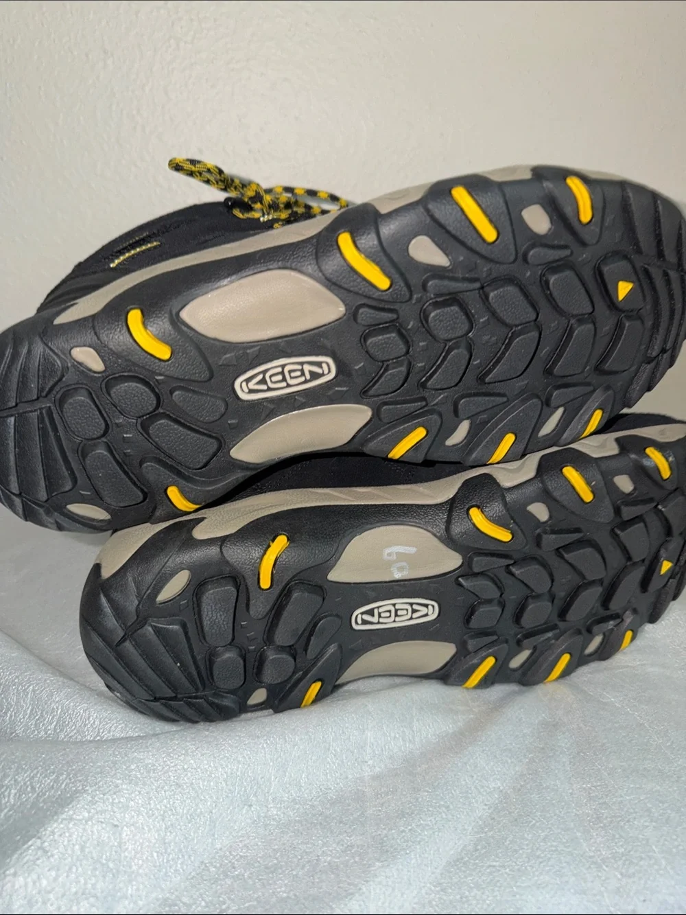 Keen  Black Sneakers with Yellow Accents